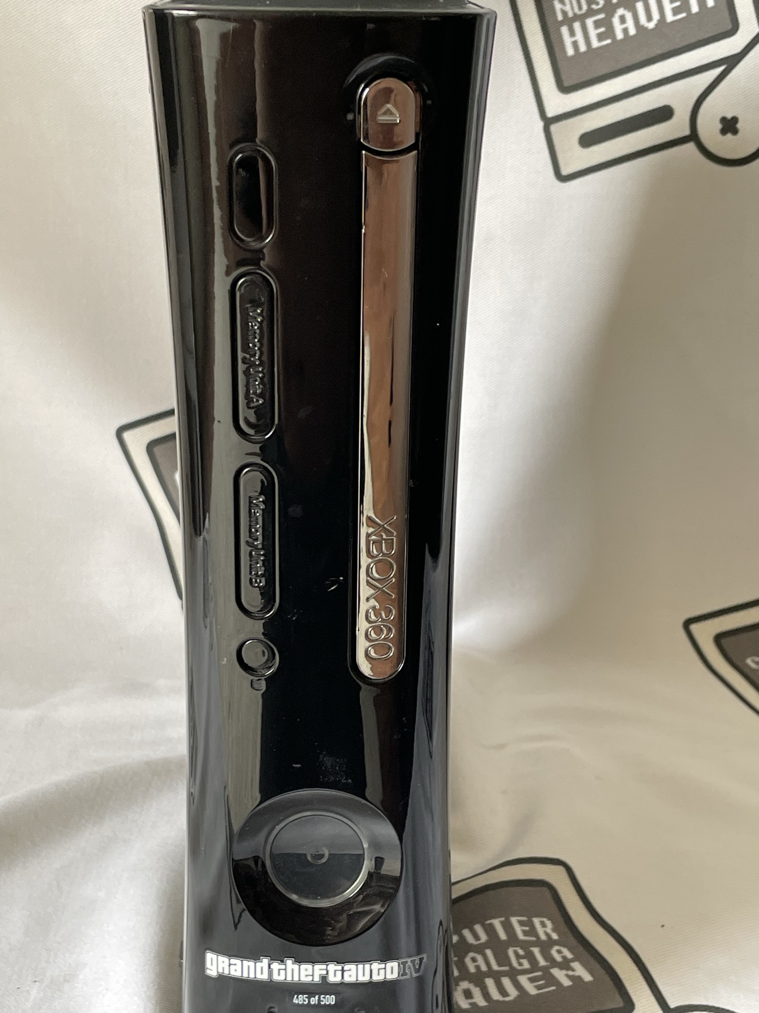 Xbox 360 Colorware GTA:4 (#/500)